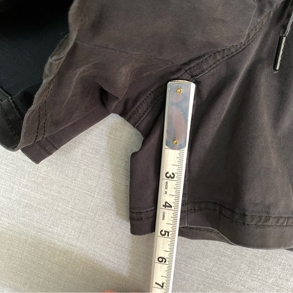 Calvin Klein Shorts Womens Large Wide Elastic Drawstring Waist Faded Black - Picture 6 of 11